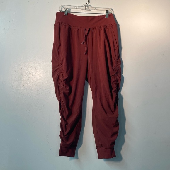 Athleta Lined Attitude Jogger - Picture 4 of 13